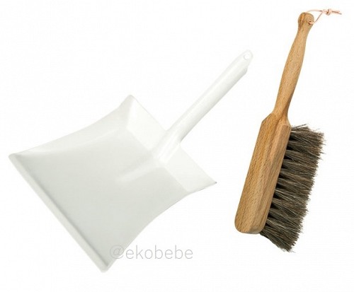 Childrens Dustpan and Natural Hand Brush Set - White