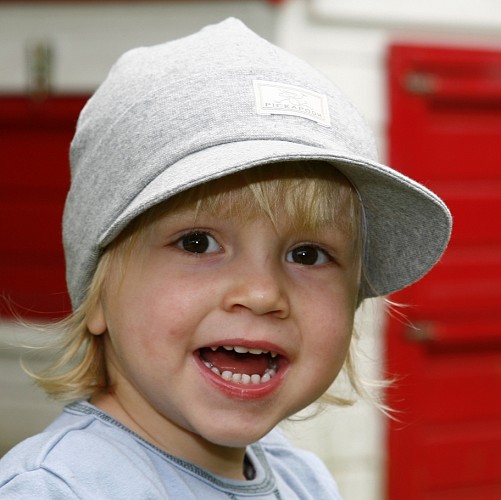 Pickapooh Bērnu Cepure ar nagu pelēka krāsā
