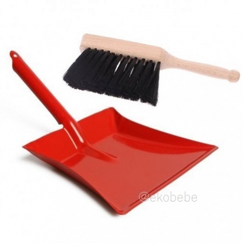 Childrens Dustpan and Natural Hand Brush Set - Red