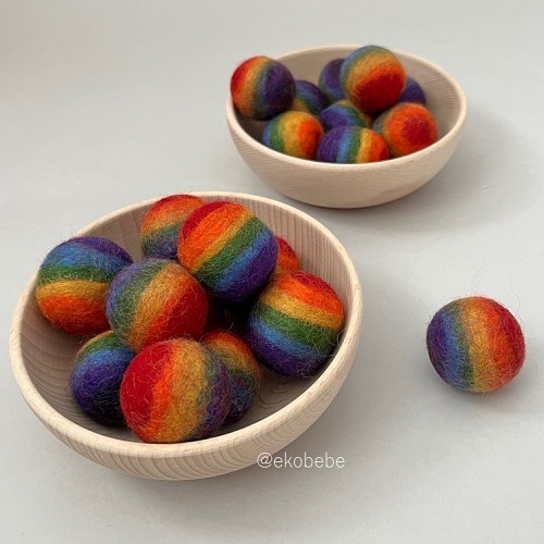 Papoose Toys Rainbow Felt Balls 3.5 cm 5 pcs.
