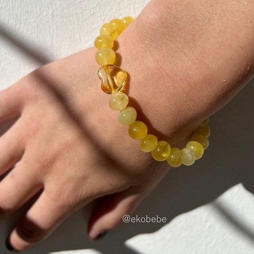 Adult Amber Bracelet with Hart Milky Lemon